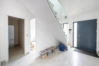 Maison - 168 m² - 8 pièces