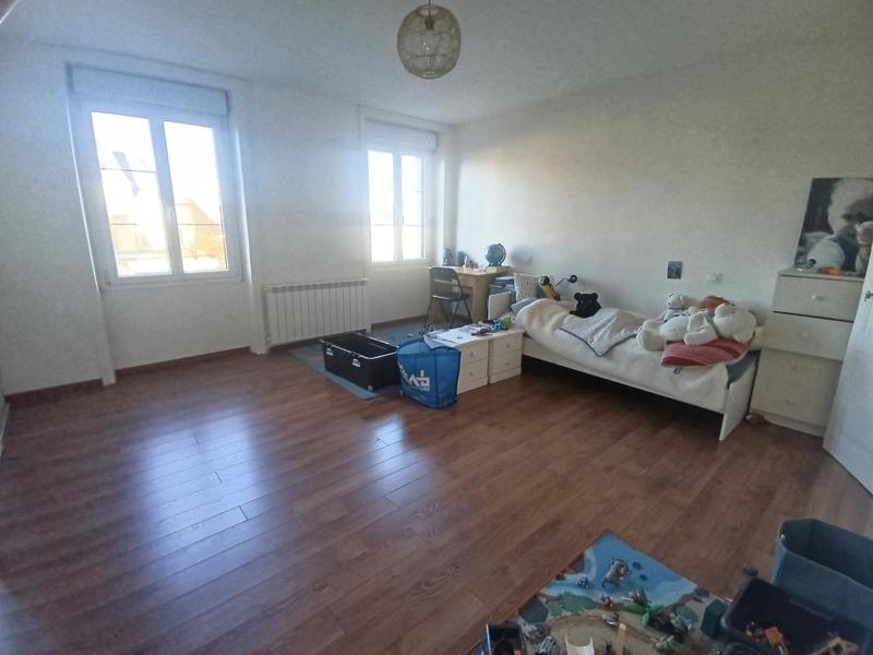 Maison - 122 m² - 5 pièces