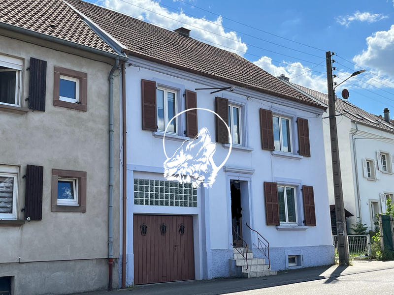 Maison - 150 m² - 8 pièces