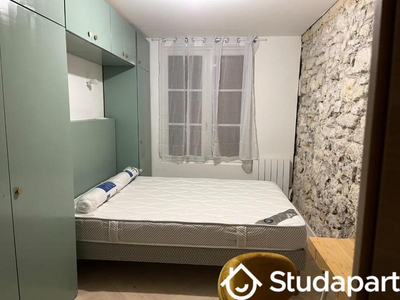 Chambre - 10 m² - 1 pièce