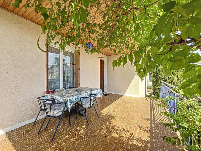 Maison - 107 m² - 6 pièces