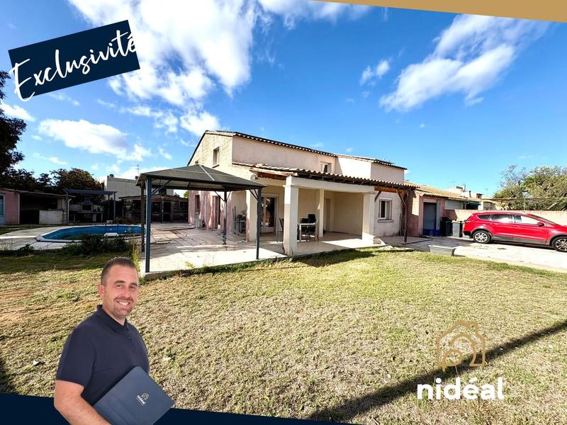 Maison - 180 m² - 8 pièces