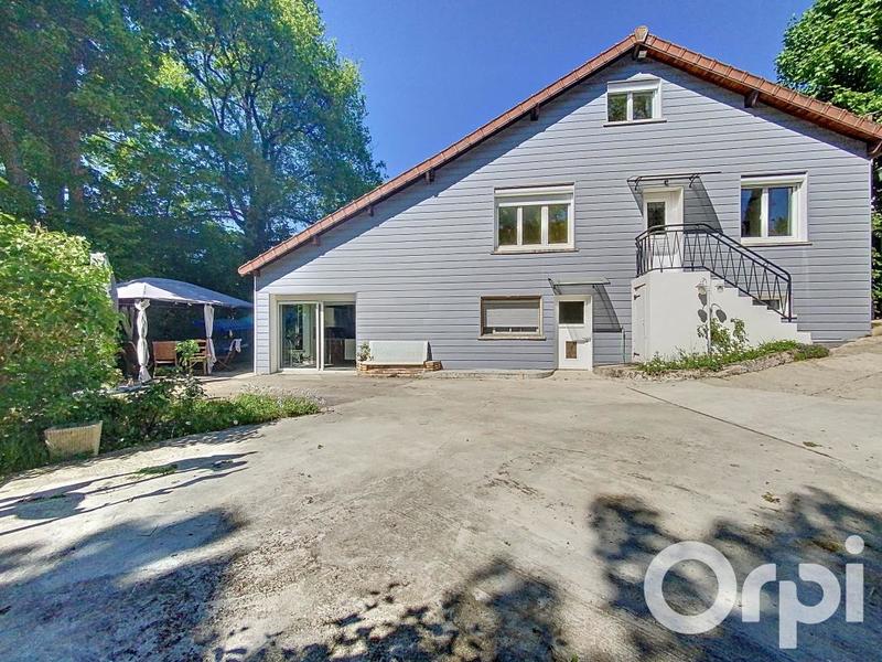 Maison - 123 m² - 5 pièces