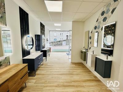 Local commercial - 179 m²