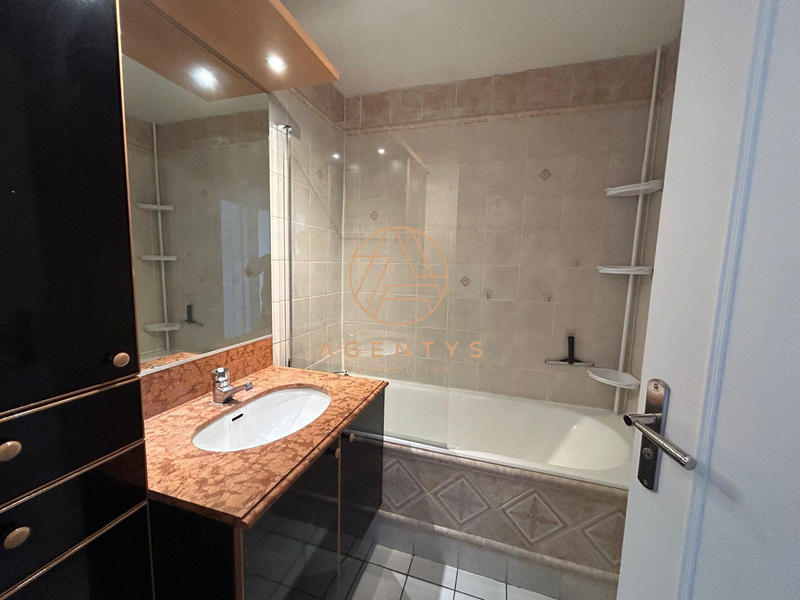 Appartement - 69 m² - 3 pièces