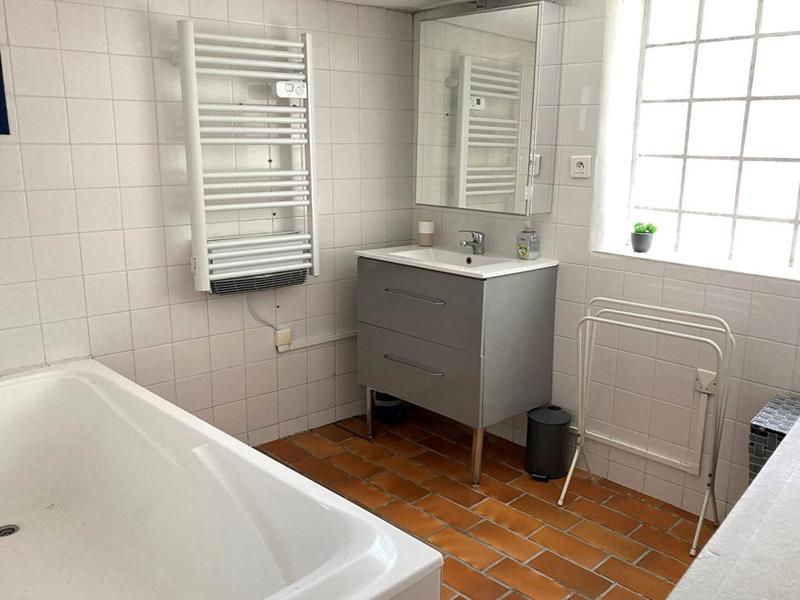 Maison - 185 m² - 9 pièces