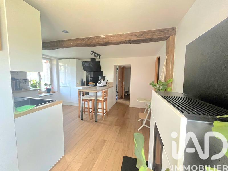 Maison - 90 m² - 5 pièces