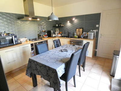 Maison - 123 m² - 5 pièces