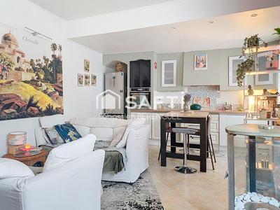 Maison - 97 m² - 4 pièces