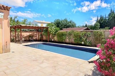 Villa - 250 m² - 6 pièces