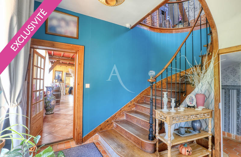 Maison - 291 m² - 8 pièces