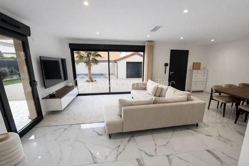 Maison - 123 m² - 5 pièces