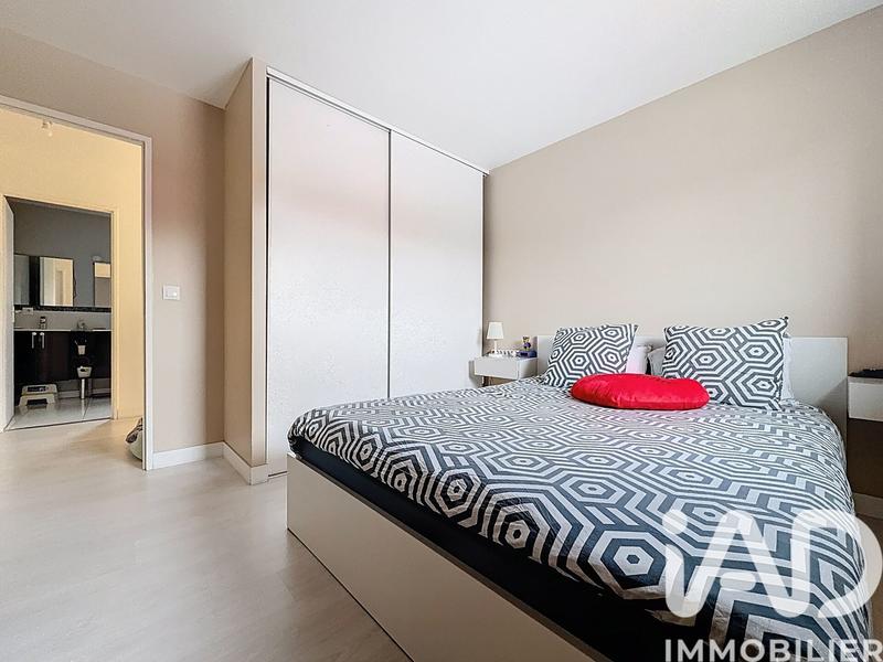 Maison - 83 m² - 5 pièces