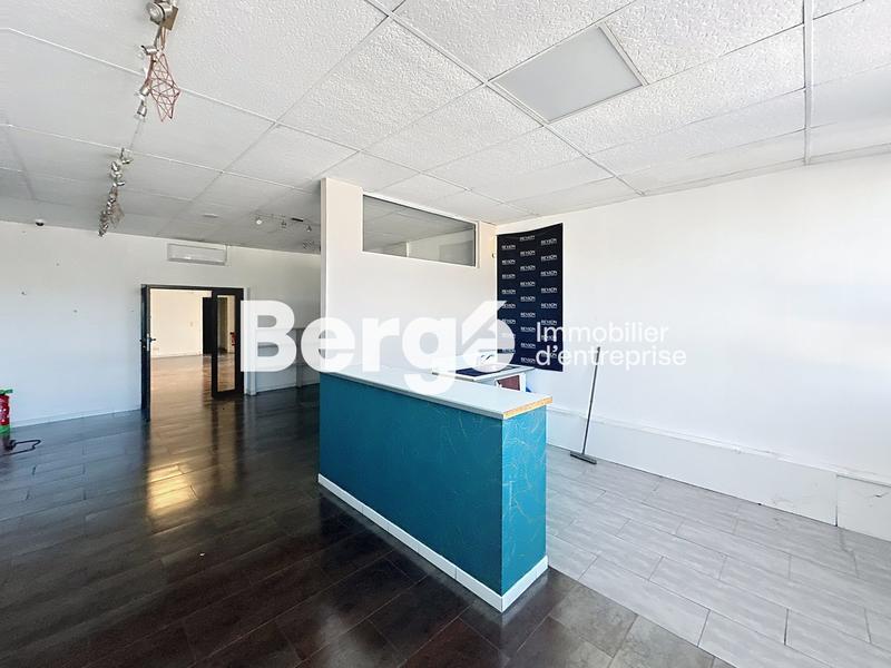 Local commercial - 260 m²