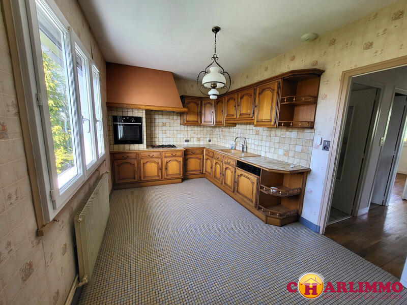 Maison traditionnelle - 124 m² - 6 pièces