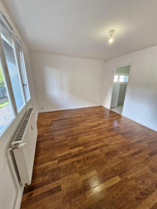 Studio - 27 m² - 1 pièce