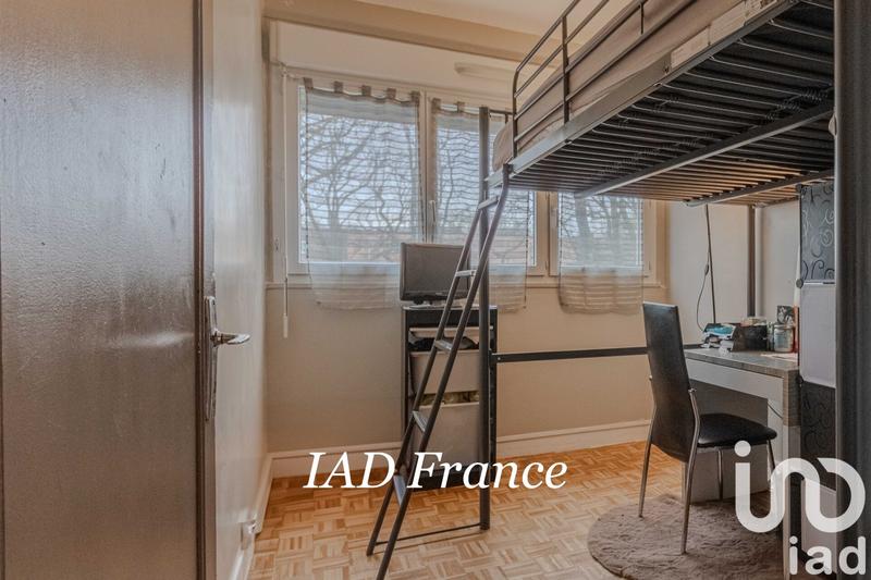 Appartement - 80 m² - 5 pièces