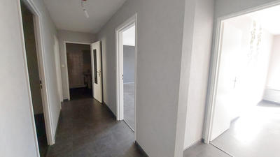Appartement - 77 m² - 3 pièces