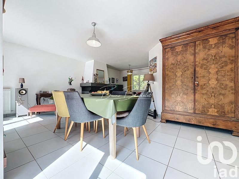 Maison - 200 m² - 6 pièces