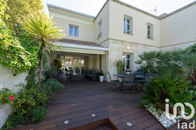 Maison - 193 m² - 6 pièces