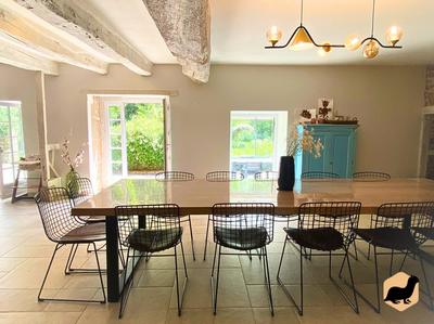 Maison - 300 m² - 8 pièces