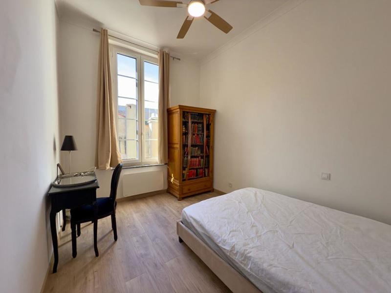Appartement - 82 m² - 3 pièces