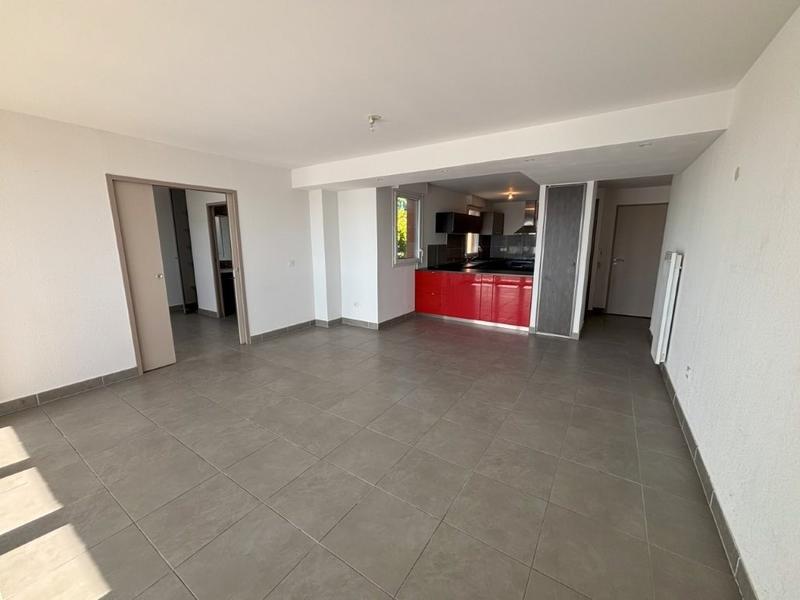 Appartement - 93 m² - 4 pièces