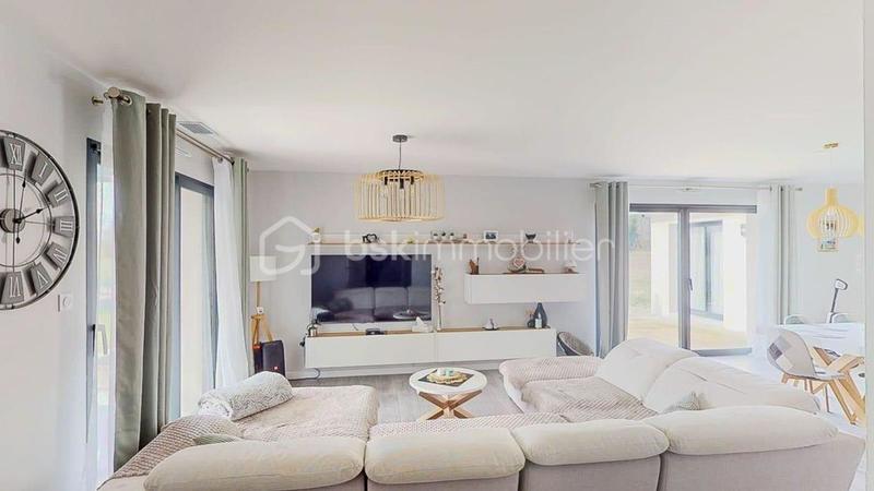 Maison - 115 m² - 5 pièces