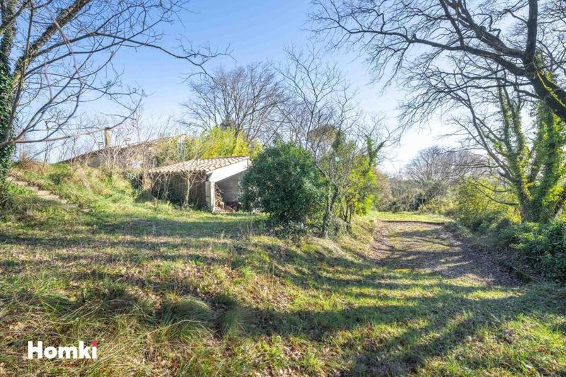 Maison - 500 m² - 7 pièces