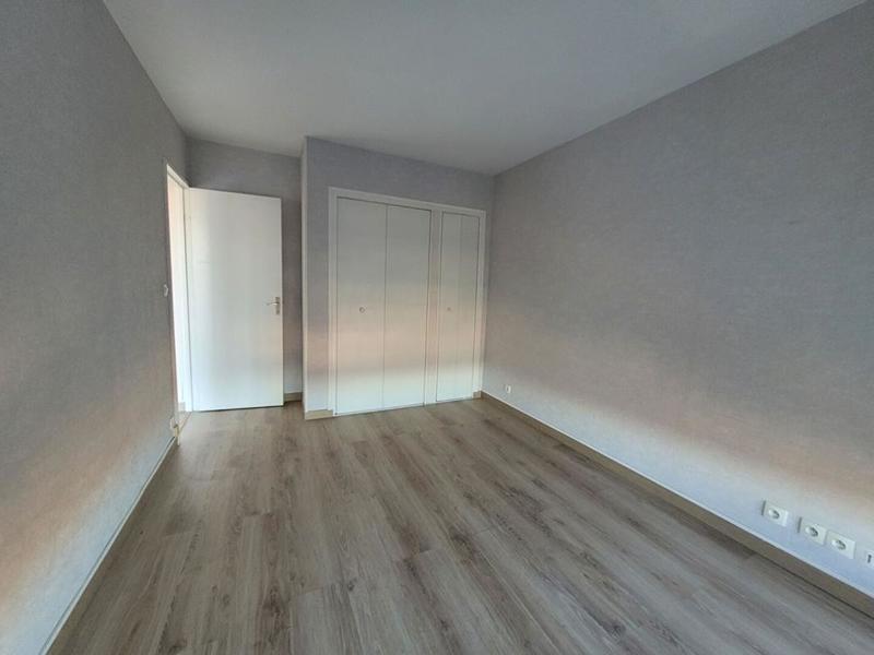 Appartement - 77 m² - 4 pièces