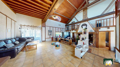 Maison - 256 m² - 10 pièces