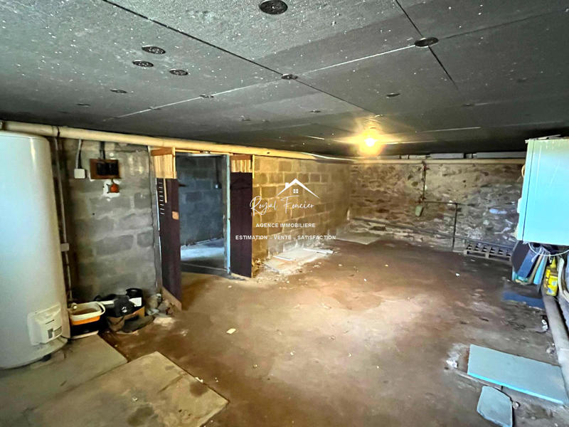 Maison - 96 m² - 5 pièces