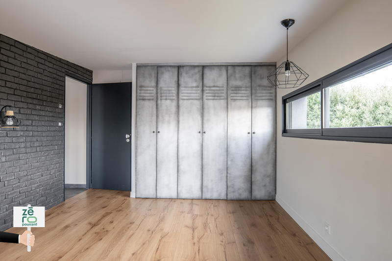 Maison - 280 m² - 7 pièces