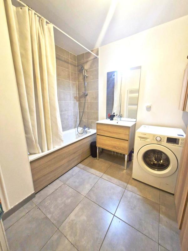 Appartement - 56 m² - 3 pièces