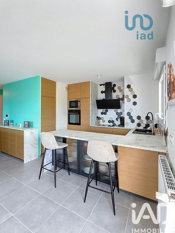 Appartement - 80 m² - 4 pièces