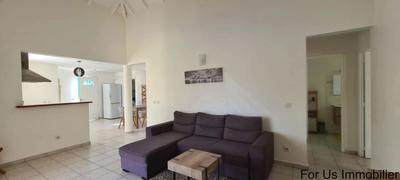 Villa - 90 m² - 4 pièces