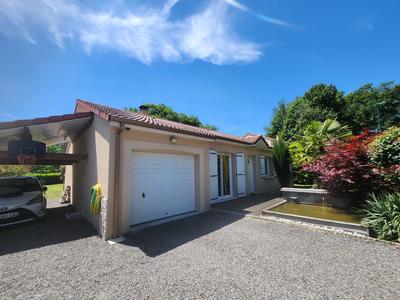 Maison - 88 m² - 5 pièces