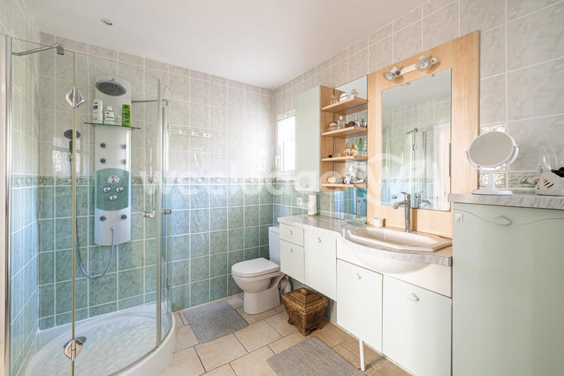 Villa - 205 m² - 7 pièces