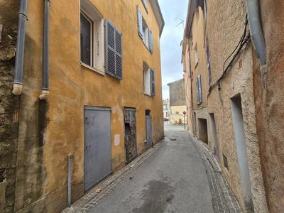 Immeuble - 221 m² - 10 pièces