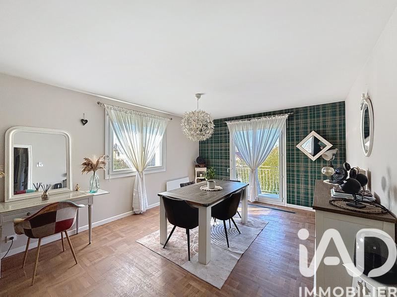 Maison - 139 m² - 6 pièces