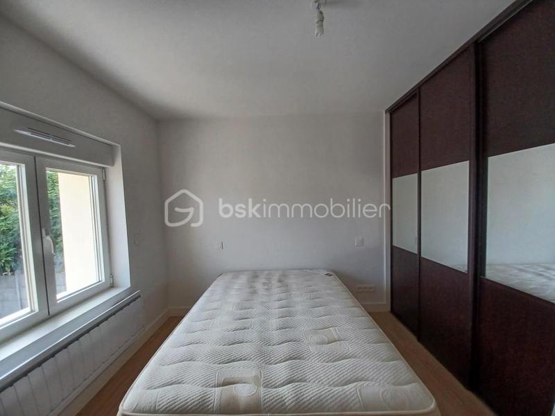 Maison - 96 m² - 5 pièces