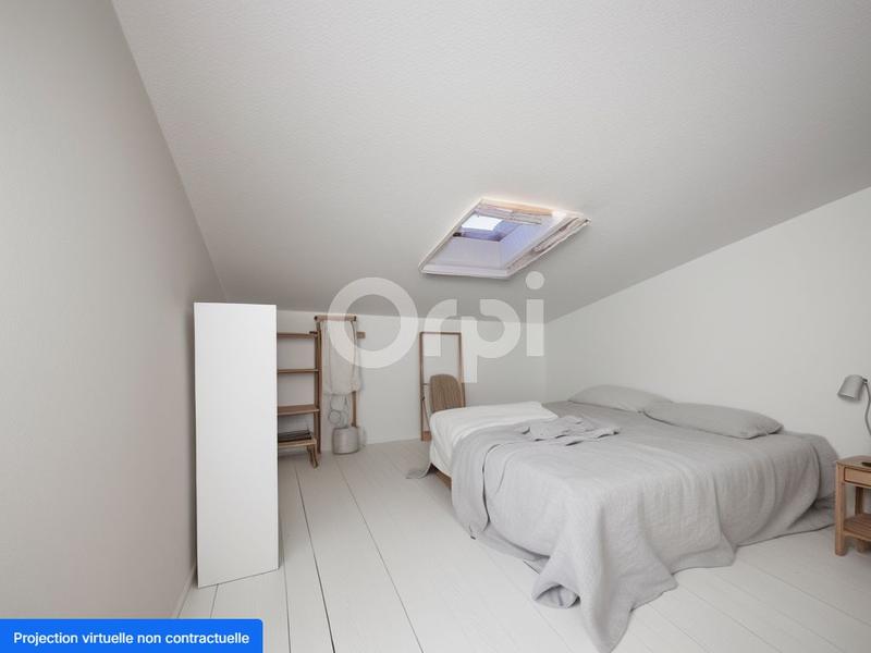 Maison - 265 m² - 8 pièces