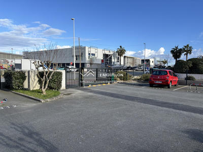 Parking / Garage - 13 m²