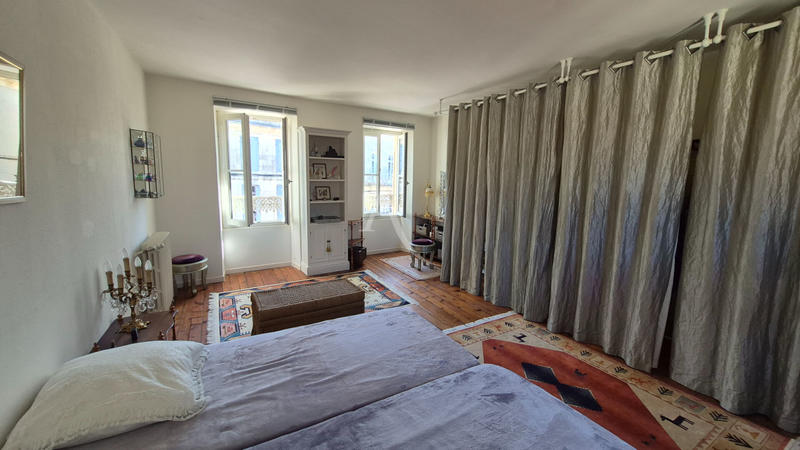 Maison - 177 m² - 8 pièces