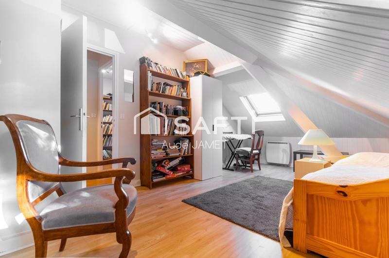 Appartement - 168 m² - 7 pièces