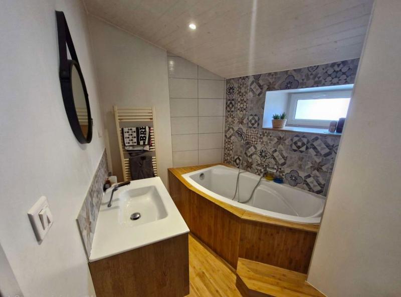 Maison en pierre - 130 m² - 5 pièces