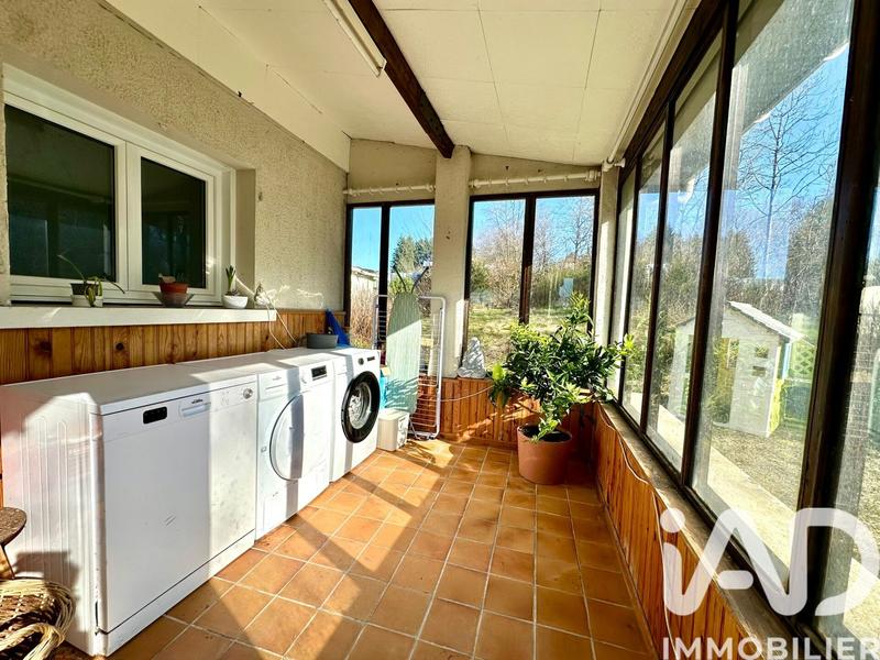 Maison - 96 m² - 5 pièces