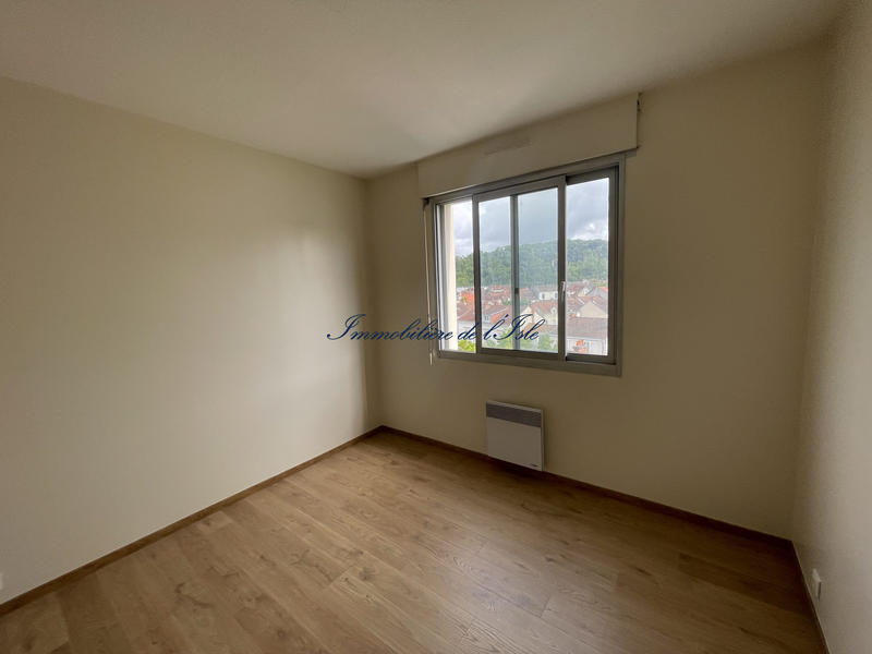 Appartement - 99 m² - 5 pièces