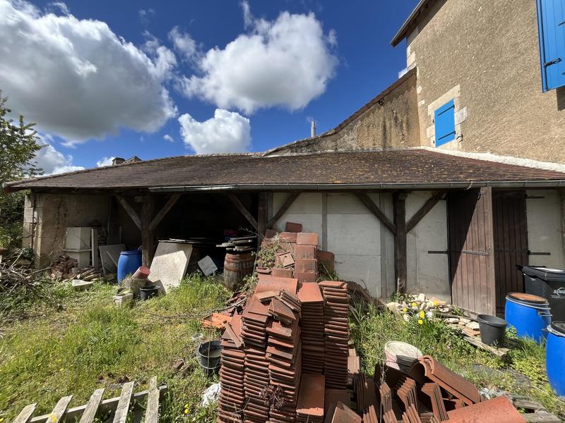 Maison - 280 m² - 9 pièces