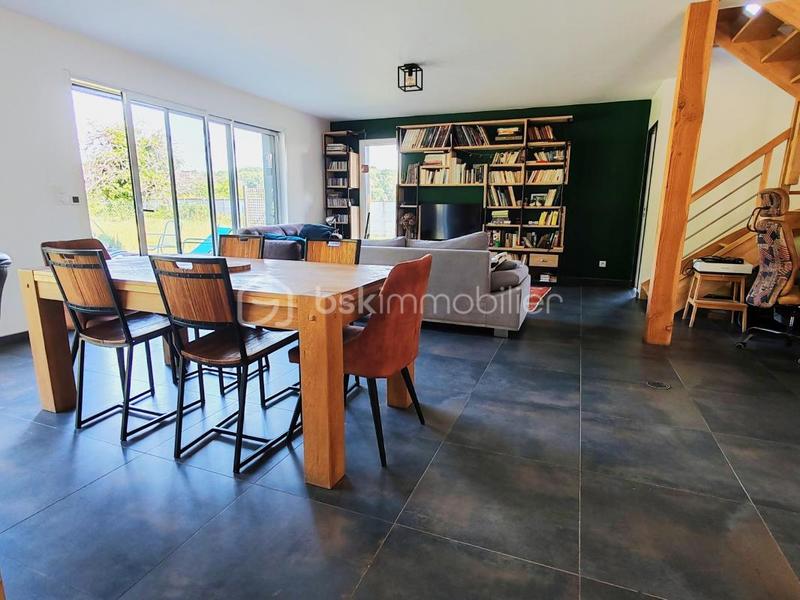 Maison - 154 m² - 7 pièces